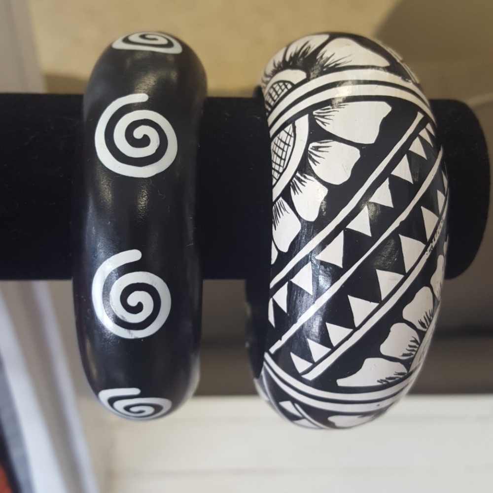 Vtg Chunky Bangles - image 4